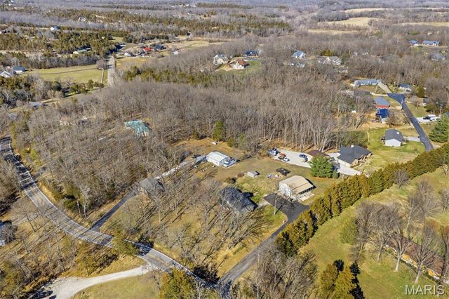 10290 Woodland Road, Festus, MO 63028