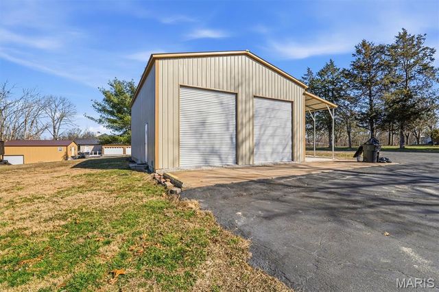 10290 Woodland Road, Festus, MO 63028