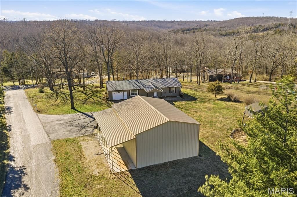 10290 Woodland Road, Festus, MO 63028