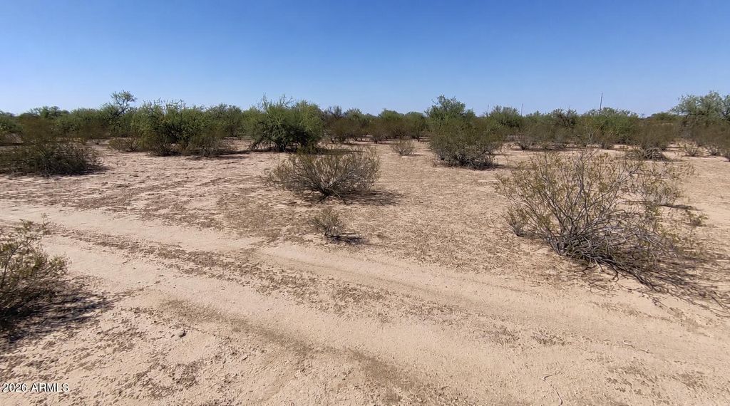 3310 N BUTTERFIELD Drive 37, Eloy, AZ 85131