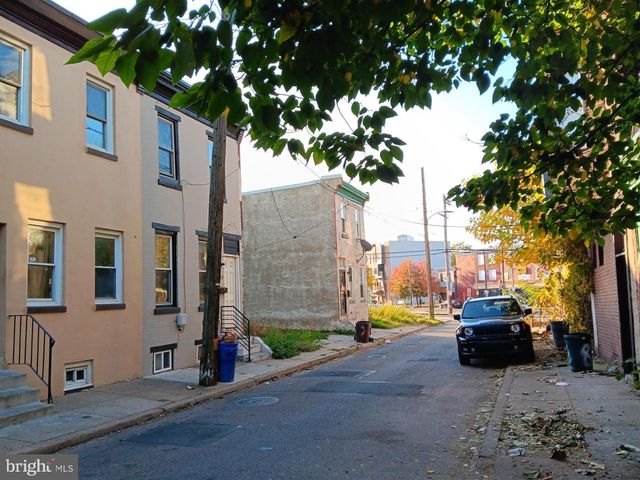 817 N BROOKLYN ST, Philadelphia, PA 19104