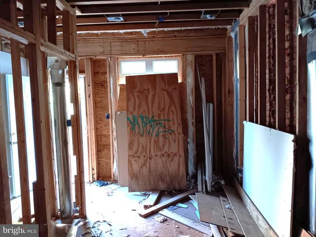 817 N BROOKLYN ST, Philadelphia, PA 19104