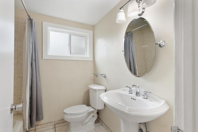 2527 Mcgregor Dr, Rancho Cordova, CA 95670