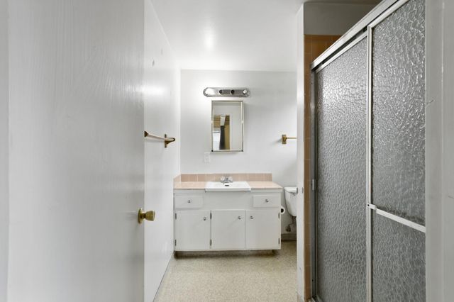 2527 Mcgregor Dr, Rancho Cordova, CA 95670