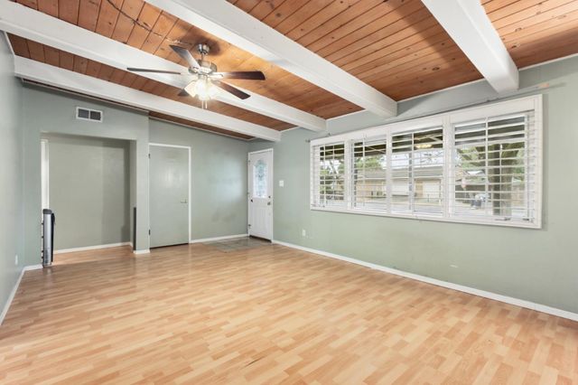 2527 Mcgregor Dr, Rancho Cordova, CA 95670