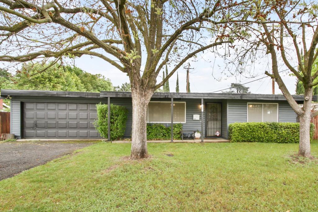 2527 Mcgregor Dr, Rancho Cordova, CA 95670