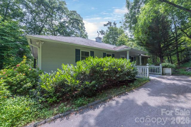 275 Allen Mountain Drive, Black Mountain, NC 28711