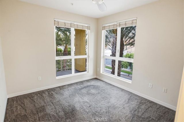 21301 Erwin 443, Woodland Hills, CA 91367