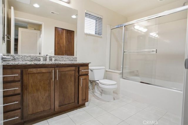 21301 Erwin 443, Woodland Hills, CA 91367
