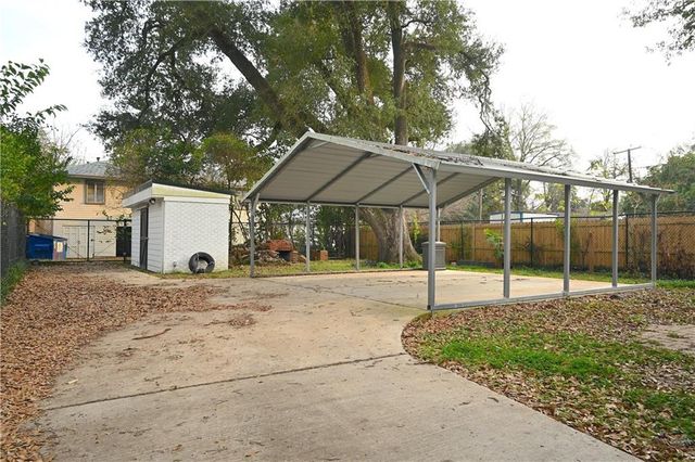 2431 JACKSON Street, Alexandria, LA 71301