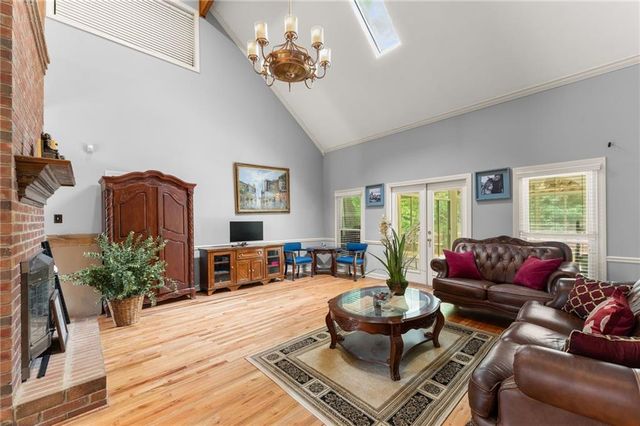 1199 Mountainside Trace NW, Kennesaw, GA 30152