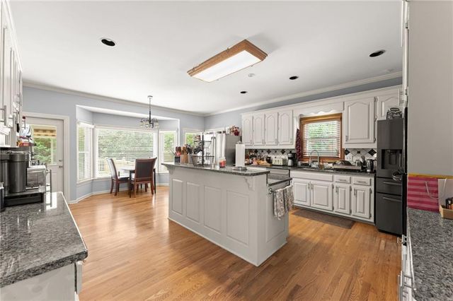 1199 Mountainside Trace NW, Kennesaw, GA 30152