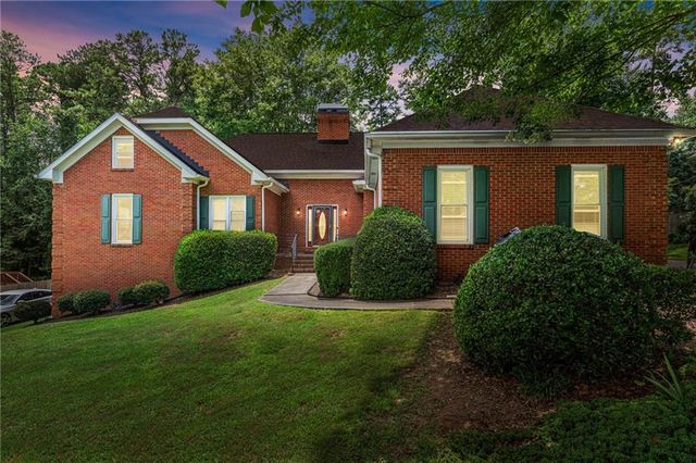 1199 Mountainside Trace NW, Kennesaw, GA 30152