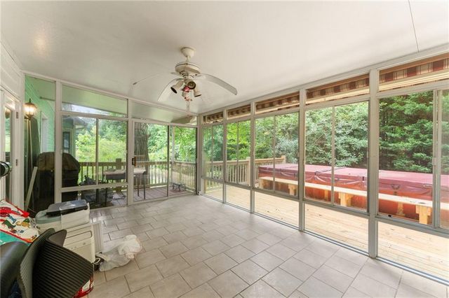 1199 Mountainside Trace NW, Kennesaw, GA 30152