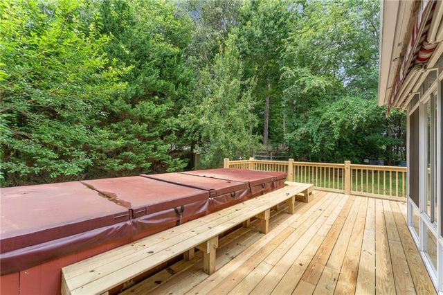 1199 Mountainside Trace NW, Kennesaw, GA 30152