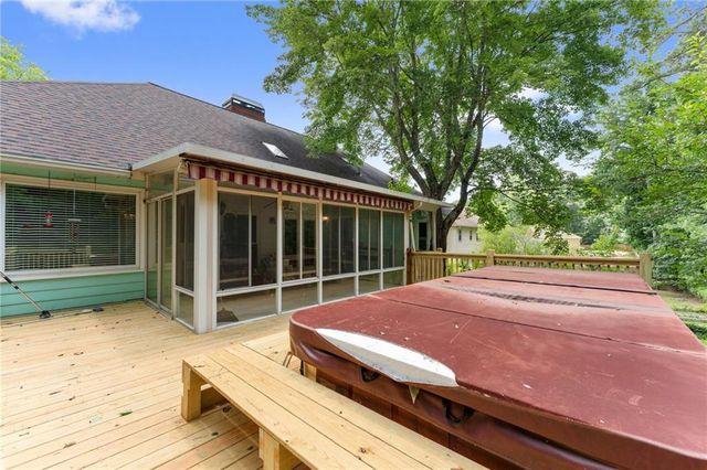 1199 Mountainside Trace NW, Kennesaw, GA 30152