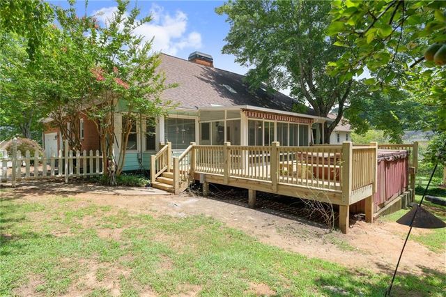 1199 Mountainside Trace NW, Kennesaw, GA 30152