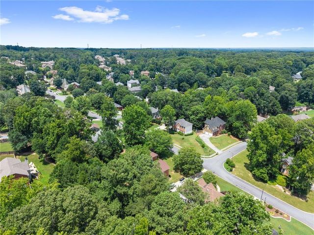 1199 Mountainside Trace NW, Kennesaw, GA 30152