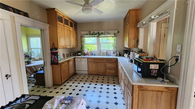 349 S Meyler, San Pedro, CA 90731