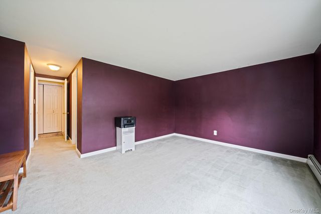 10 Lehigh Lane, Farmingville, NY 11738