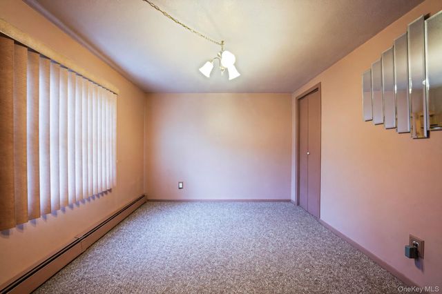 10 Lehigh Lane, Farmingville, NY 11738