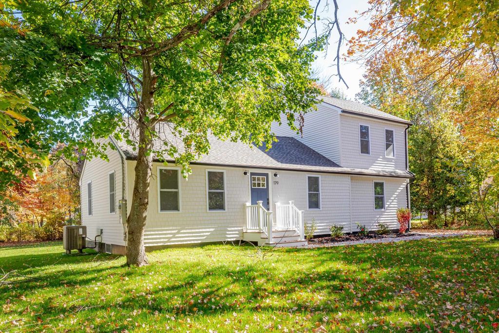 Image 1 of property listing at 179 Mill Road, Hampton, NH 03842