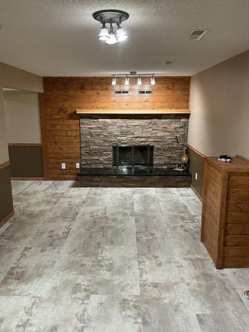 5220 Quail Avenue N, Crystal, MN 55429