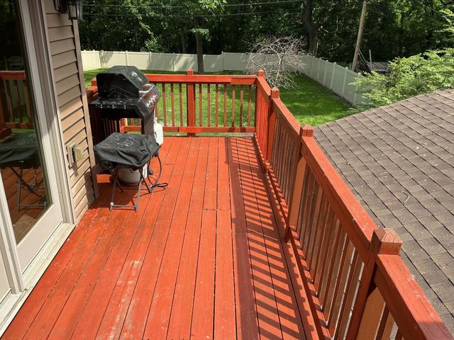 5220 Quail Avenue N, Crystal, MN 55429
