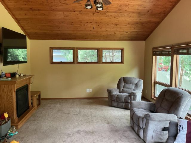 5220 Quail Avenue N, Crystal, MN 55429
