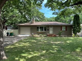 5220 Quail Avenue N, Crystal, MN 55429