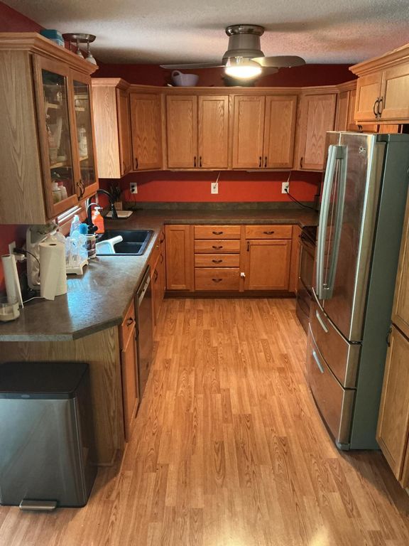 5220 Quail Avenue N, Crystal, MN 55429 — photo 5