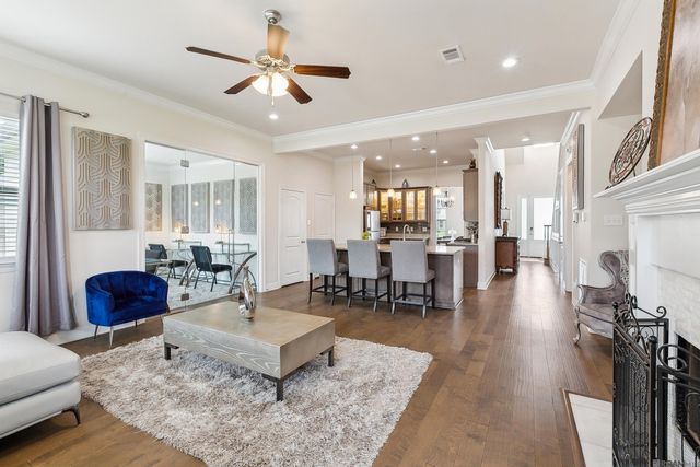 9574 W Terran Ln, Westwego, LA 70094