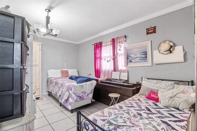 19740 NW 11th Ct, Miami Gardens, FL 33169