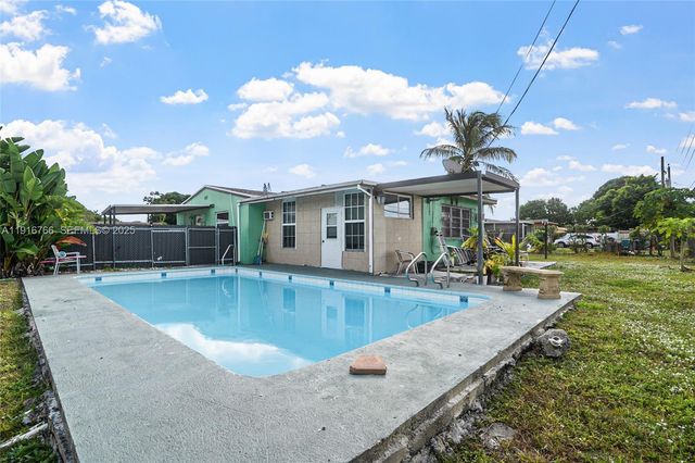 19740 NW 11th Ct, Miami Gardens, FL 33169