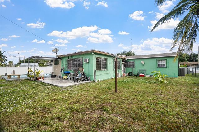 19740 NW 11th Ct, Miami Gardens, FL 33169