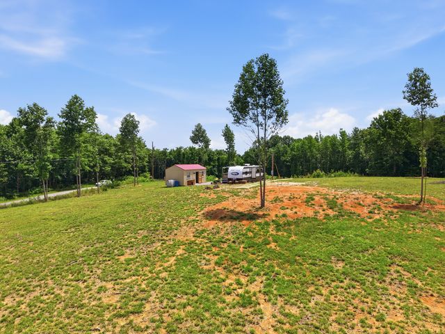 1311 Hillis Cemetery Rd, Spencer, TN 38585