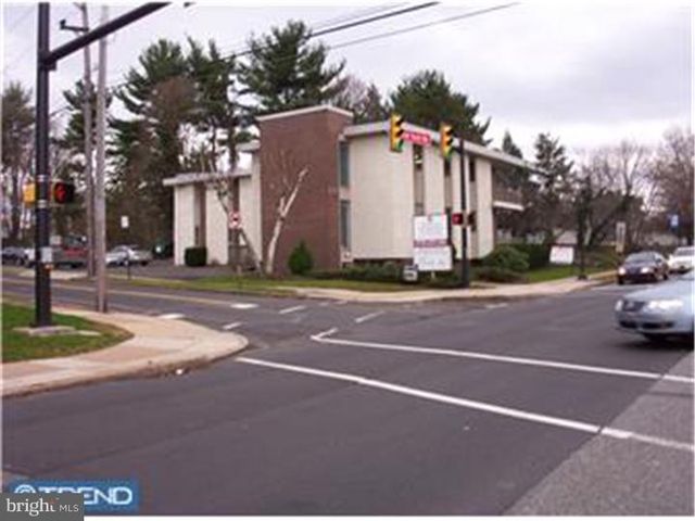 1355 OLD YORK RD, Abington, PA 19001