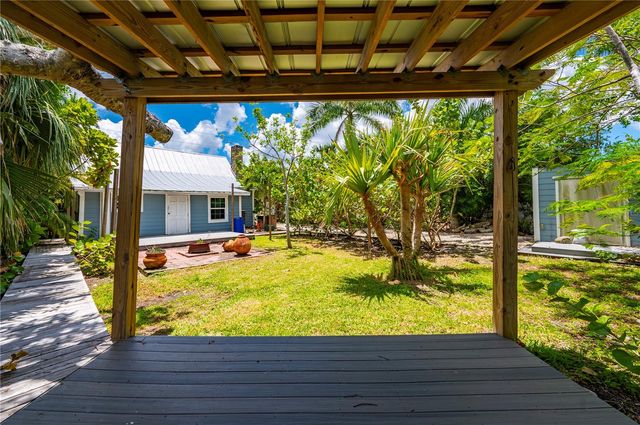 756 W MARION AVENUE, Punta Gorda, FL 33950