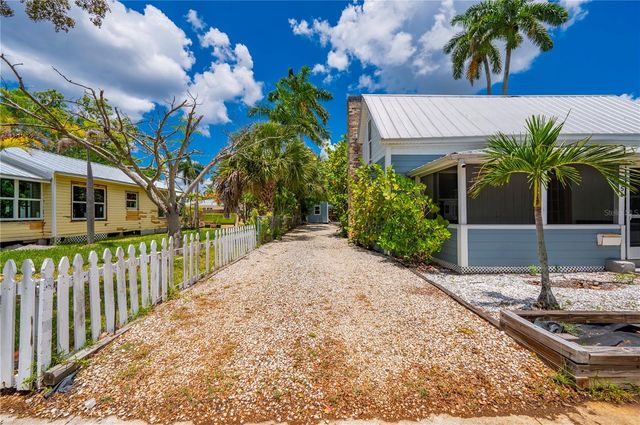 756 W MARION AVENUE, Punta Gorda, FL 33950