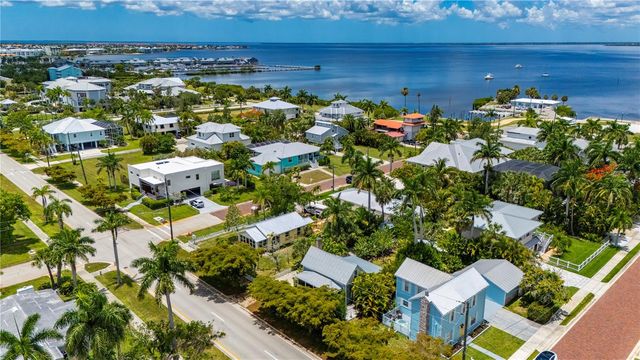 756 W MARION AVENUE, Punta Gorda, FL 33950