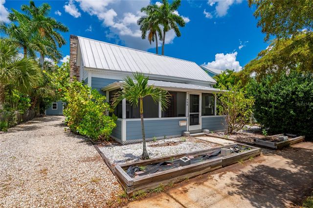 756 W MARION AVENUE, Punta Gorda, FL 33950