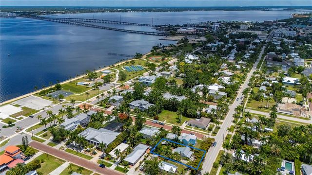 756 W MARION AVENUE, Punta Gorda, FL 33950