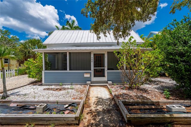 756 W MARION AVENUE, Punta Gorda, FL 33950