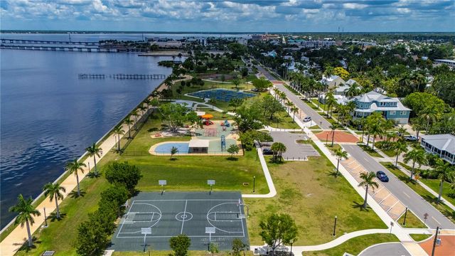 756 W MARION AVENUE, Punta Gorda, FL 33950