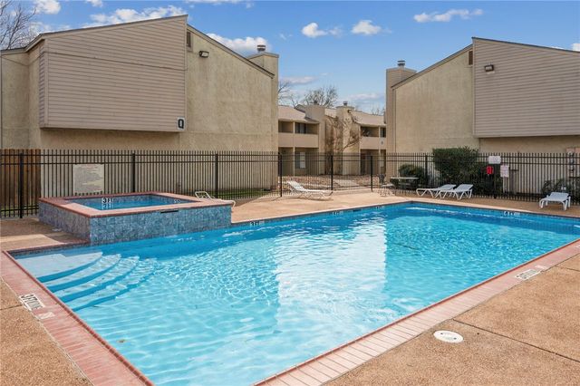 1902 Dartmouth M-6, College Station, TX 77840