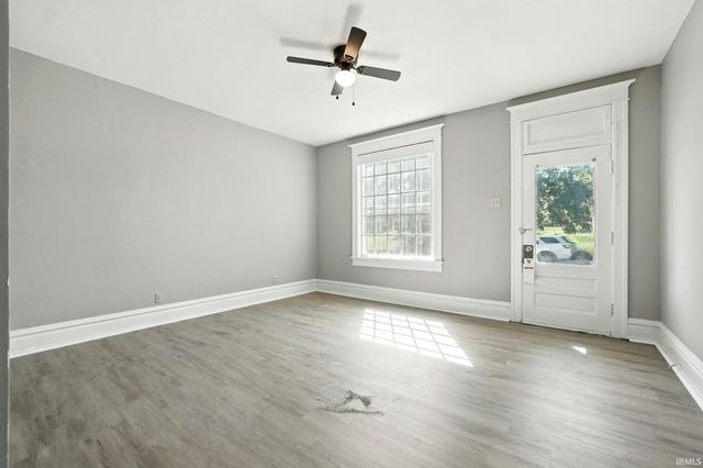 2109 Maumee Avenue, Fort Wayne, IN 46803