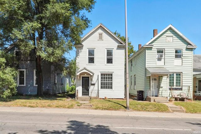 2109 Maumee Avenue, Fort Wayne, IN 46803