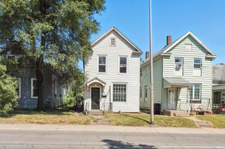 2109 Maumee Avenue, Fort Wayne, IN 46803