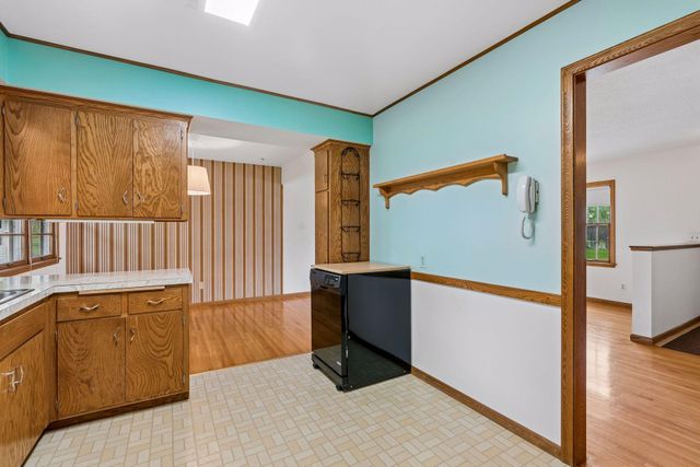 2949 Aquila Avenue N, Crystal, MN 55427
