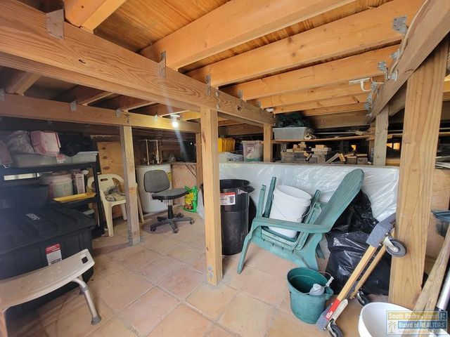 782 E Oyster Dr., Port Isabel, TX 78578